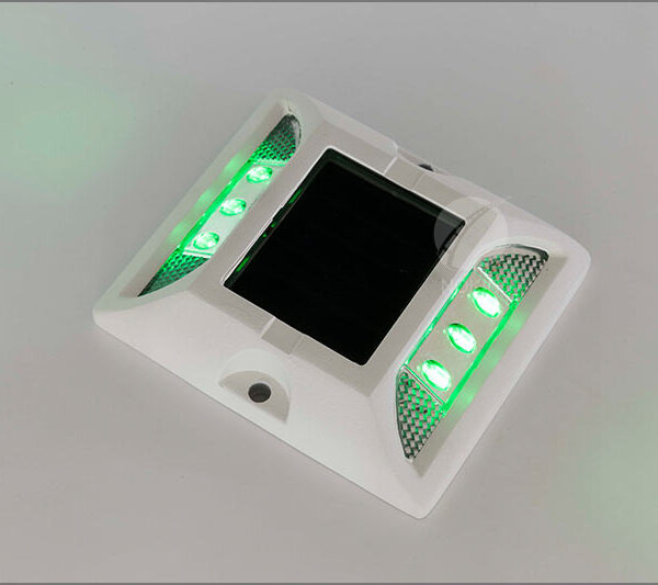 Aluminum LED Efficient Solar Road Studs Lighting Model