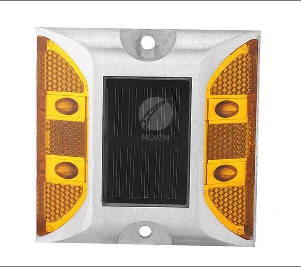 Long Distance Lighting Solar Road Stud Product