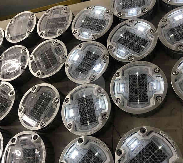 Island LED Embedded Solar Road Stud